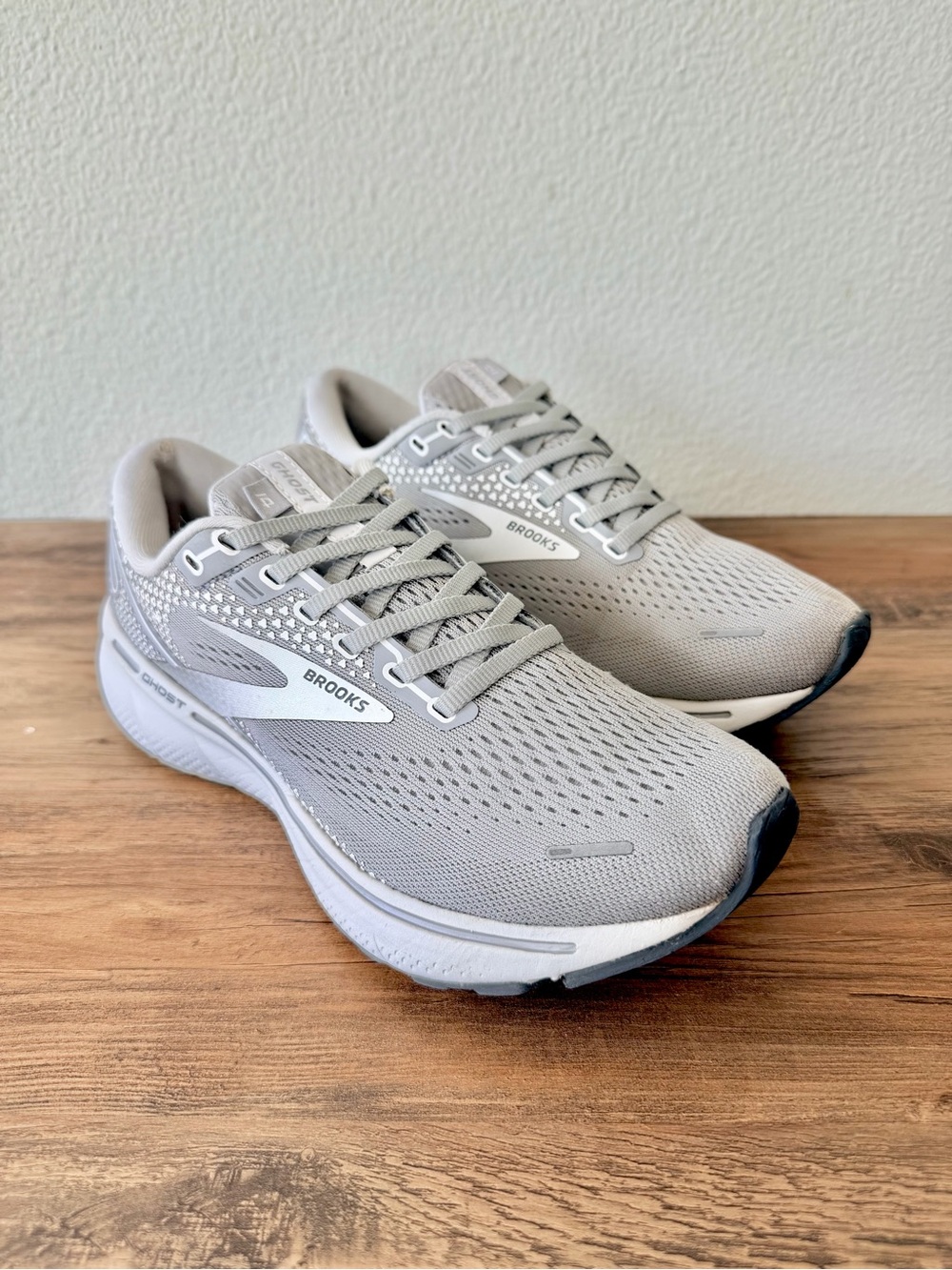 Brooks Women’s Ghost 14 Running Shoes in Alloy/Grey/Oyster (Size 6.5 Medium-B)